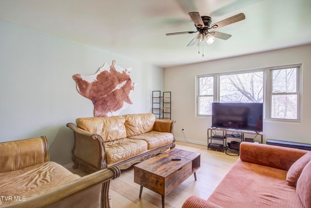 178 Conant Road, Church Hill, TN 37642