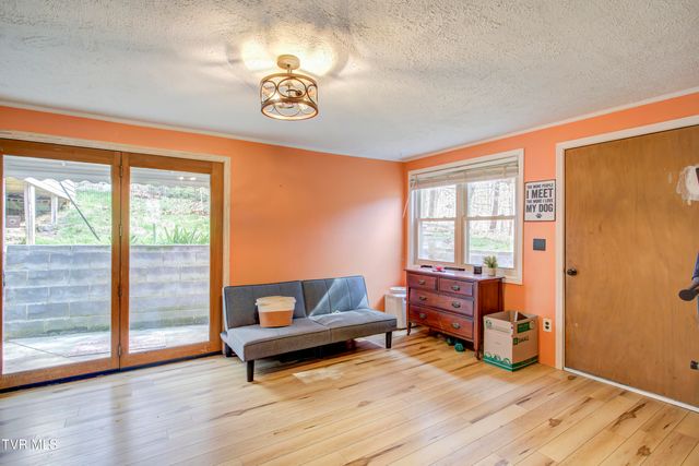 178 Conant Road, Church Hill, TN 37642