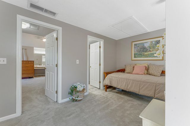 353 Winding Pond Road, Londonderry, NH 03053