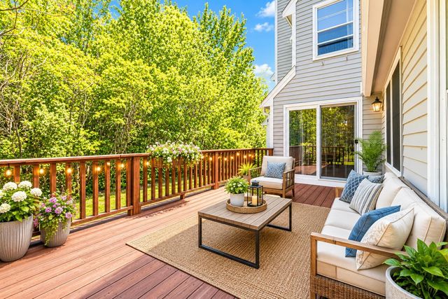 353 Winding Pond Road, Londonderry, NH 03053