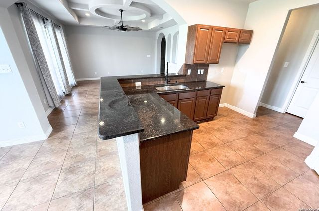 15003 Peoples Dr, San Antonio, TX 78253