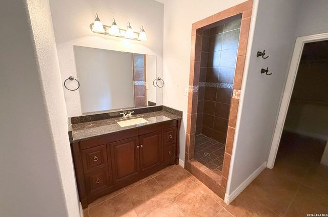 15003 Peoples Dr, San Antonio, TX 78253