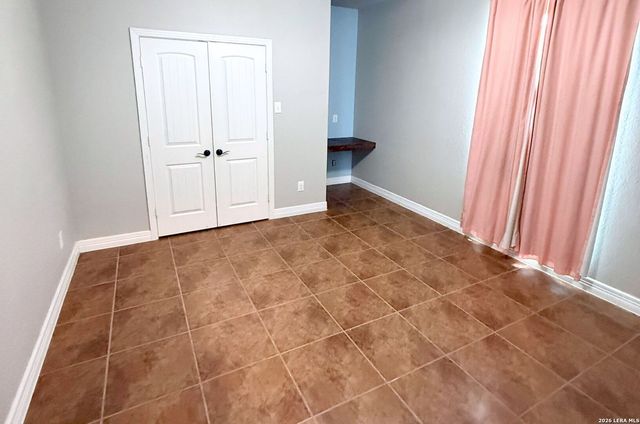 15003 Peoples Dr, San Antonio, TX 78253