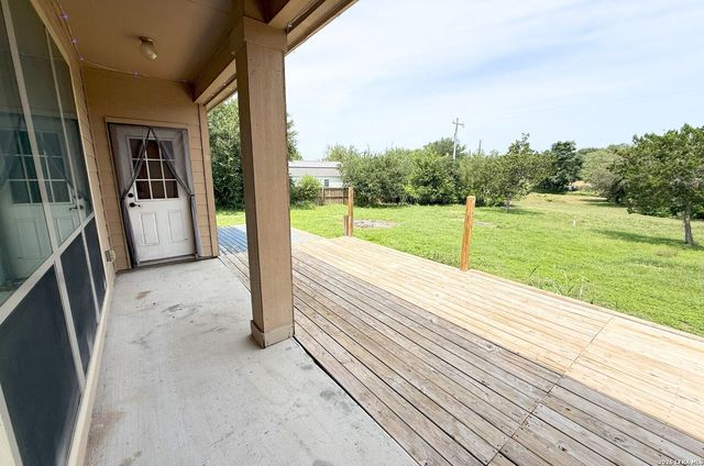 15003 Peoples Dr, San Antonio, TX 78253