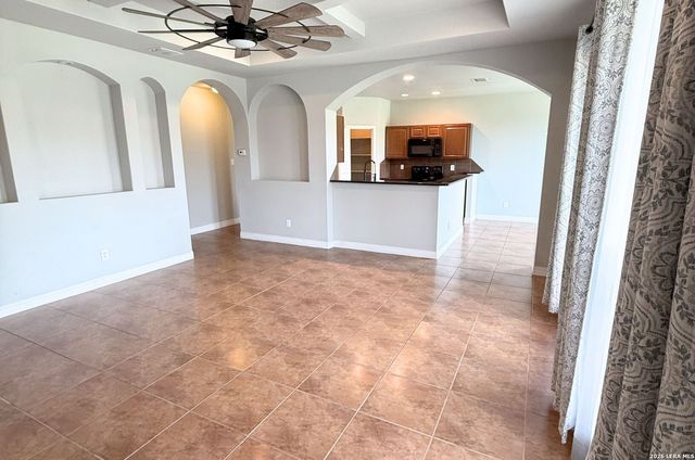 15003 Peoples Dr, San Antonio, TX 78253