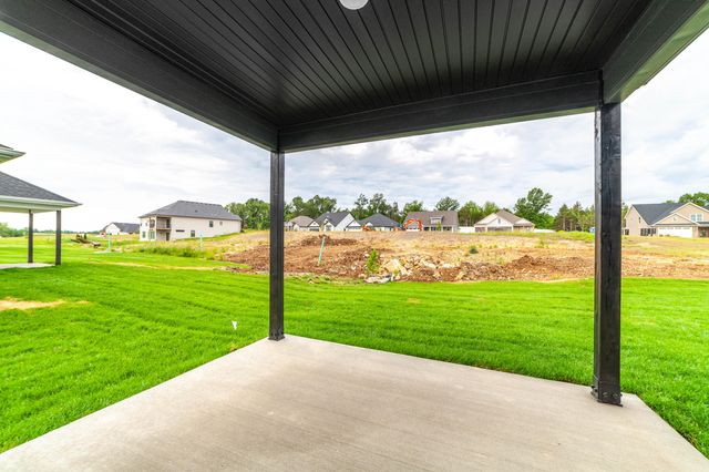 5029 MODESTO DR, Columbia, MO 65203
