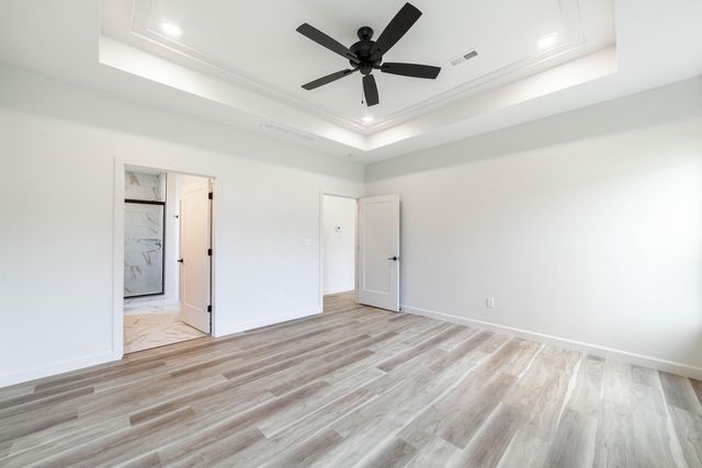 5029 MODESTO DR, Columbia, MO 65203