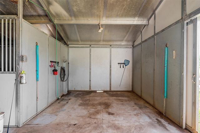 465 Austin Hines Drive, China Spring, TX 76633