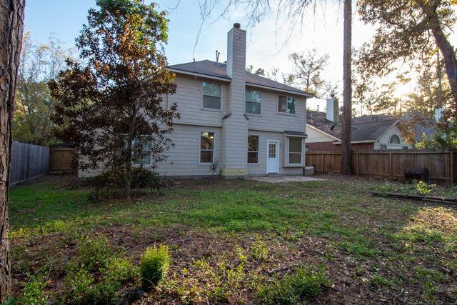 2111 Grovewood Park, Conroe, TX 77385