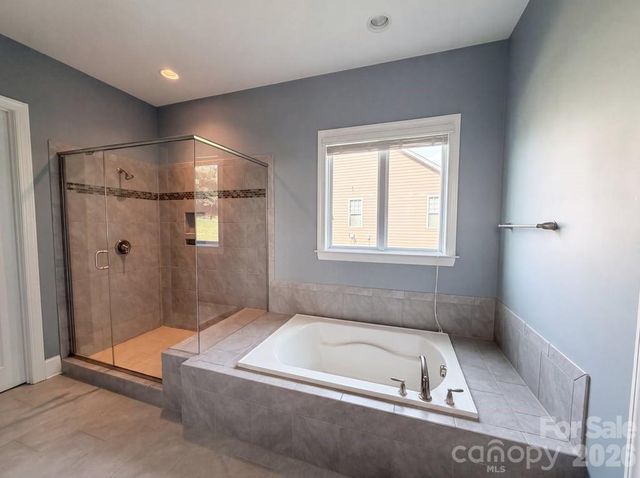 205 N Centurion Lane, Mount Holly, NC 28120