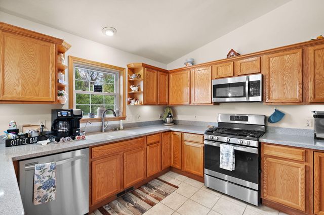 8262 Heron Lake Road, St. John, IN 46373