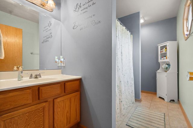 8262 Heron Lake Road, St. John, IN 46373