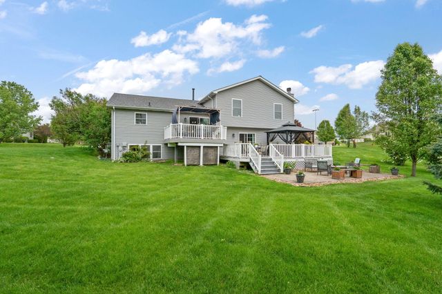 8262 Heron Lake Road, St. John, IN 46373