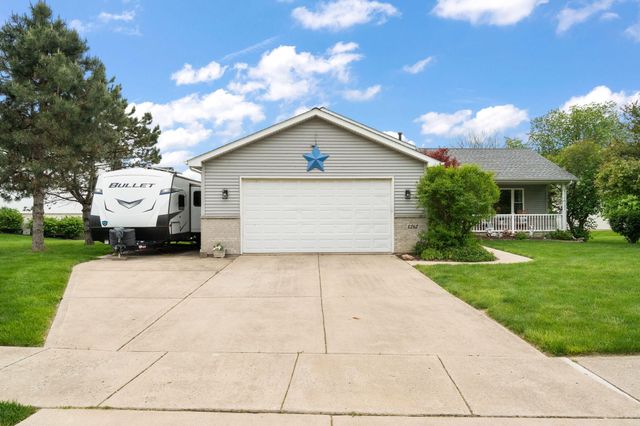 8262 Heron Lake Road, St. John, IN 46373