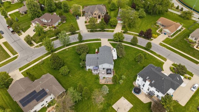 8262 Heron Lake Road, St. John, IN 46373