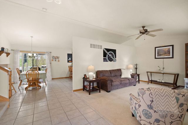 8262 Heron Lake Road, St. John, IN 46373