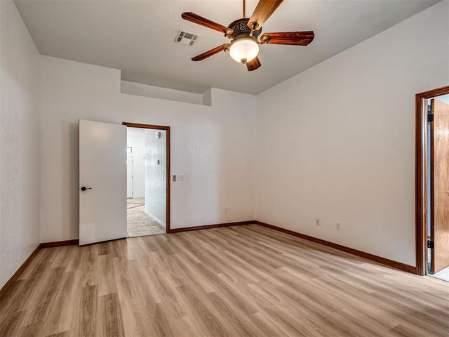 1717 Rocky Mountain Way, Edmond, OK 73003