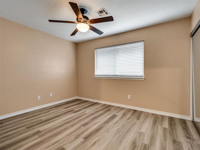 1717 Rocky Mountain Way, Edmond, OK 73003