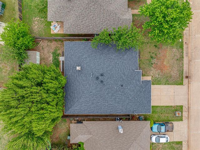 1717 Rocky Mountain Way, Edmond, OK 73003