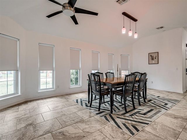 1717 Rocky Mountain Way, Edmond, OK 73003