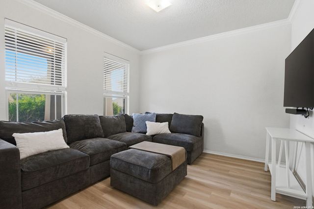 6321 Iris Run, New Braunfels, TX 78132