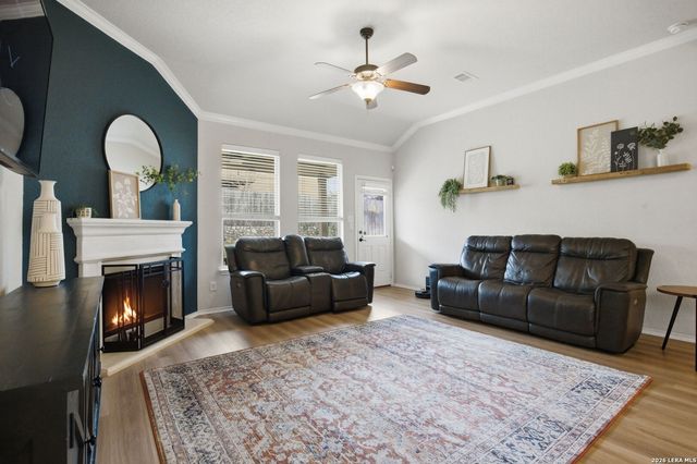 6321 Iris Run, New Braunfels, TX 78132