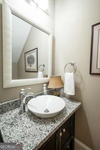 11 Chestnut Oak Run, Athens, GA 30607