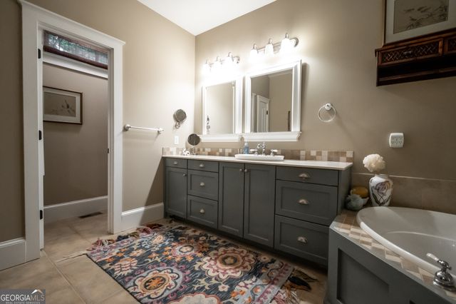 11 Chestnut Oak Run, Athens, GA 30607