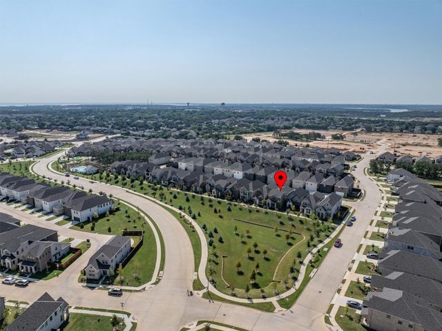 2613 Kings Canyon Mews, Corinth, TX 76210