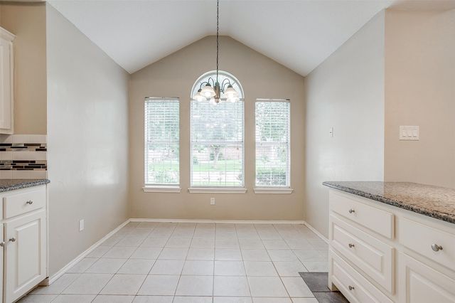401 Inland Circle, Azle, TX 76020