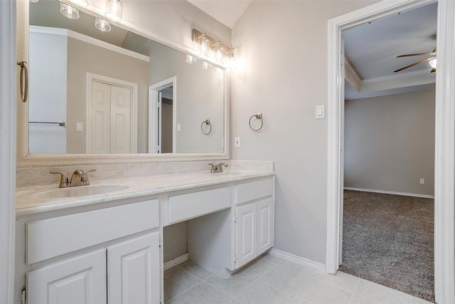 401 Inland Circle, Azle, TX 76020