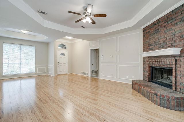 401 Inland Circle, Azle, TX 76020