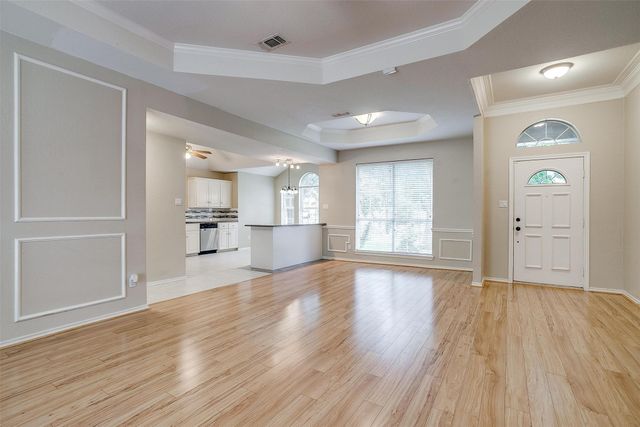 401 Inland Circle, Azle, TX 76020