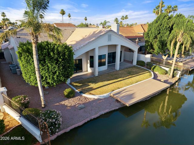 2011 E CLIPPER Lane, Gilbert, AZ 85234