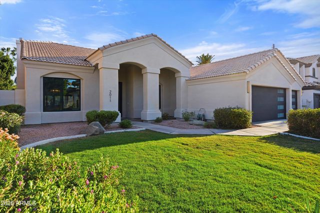 2011 E CLIPPER Lane, Gilbert, AZ 85234