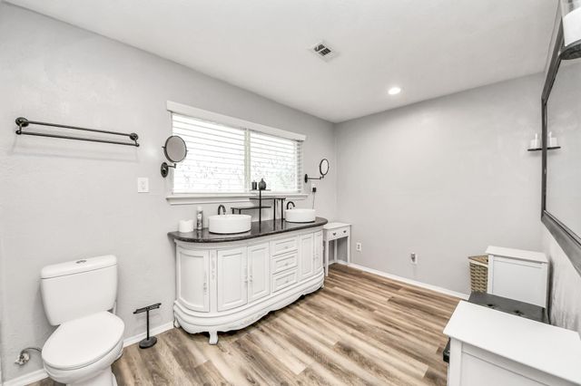 12710 Ravensway Drive, Cypress, TX 77429