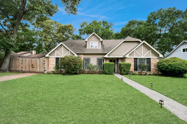 12710 Ravensway Drive, Cypress, TX 77429