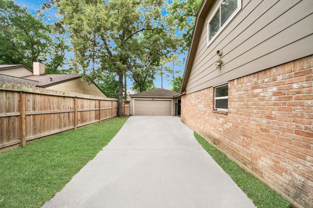 12710 Ravensway Drive, Cypress, TX 77429