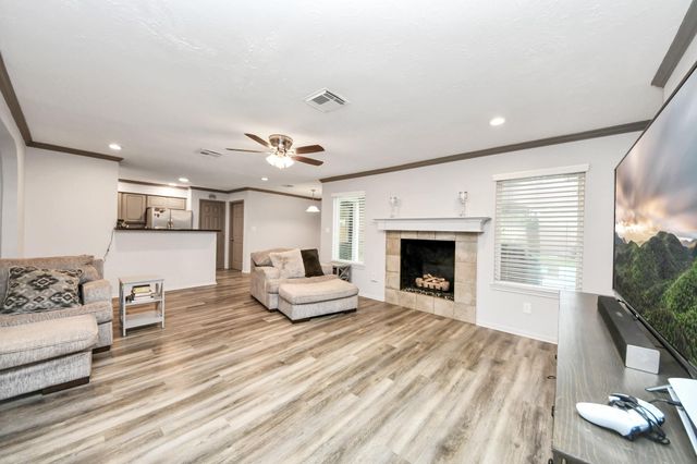 12710 Ravensway Drive, Cypress, TX 77429