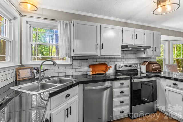 14018 Naworth Lane, Huntersville, NC 28078