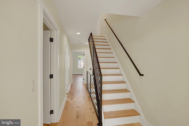 2621 REED ST, Philadelphia, PA 19146