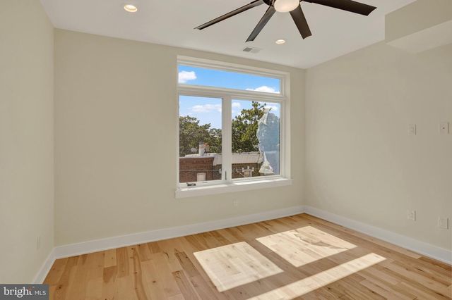 2621 REED ST, Philadelphia, PA 19146
