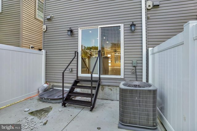 2621 REED ST, Philadelphia, PA 19146