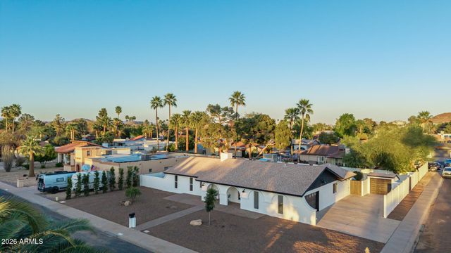 15427 N 2ND Avenue, Phoenix, AZ 85023