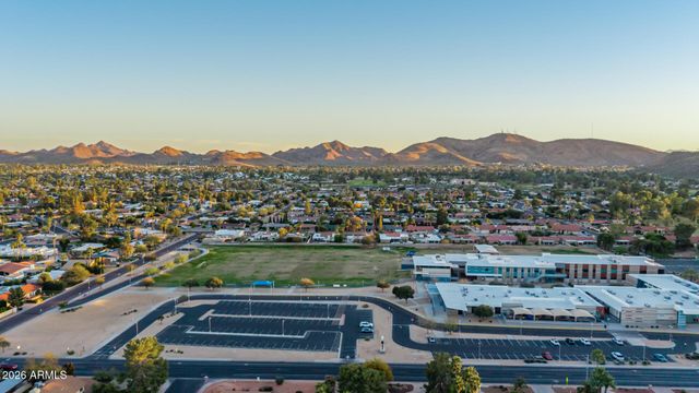 15427 N 2ND Avenue, Phoenix, AZ 85023