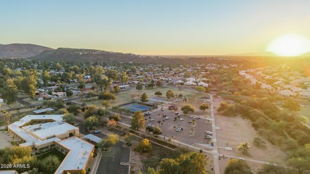 15427 N 2ND Avenue, Phoenix, AZ 85023