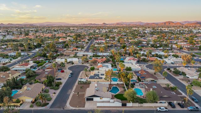 15427 N 2ND Avenue, Phoenix, AZ 85023