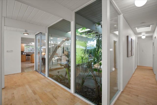 950 Susquehanna Court, Sunnyvale, CA 94087