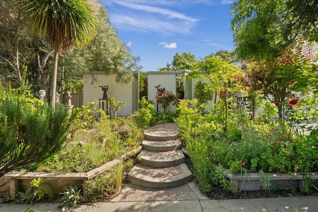 950 Susquehanna Court, Sunnyvale, CA 94087