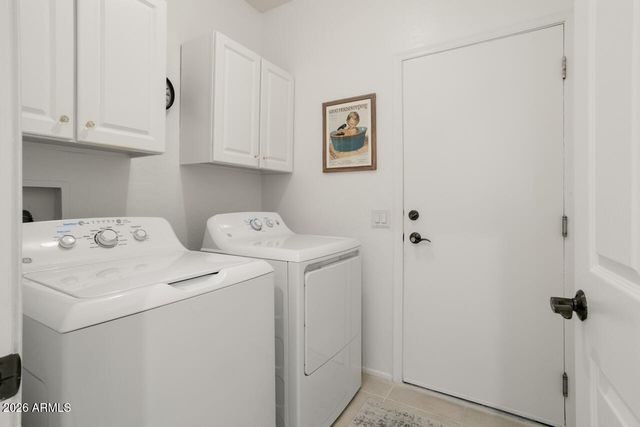 15466 W Moonlight Way, Surprise, AZ 85374